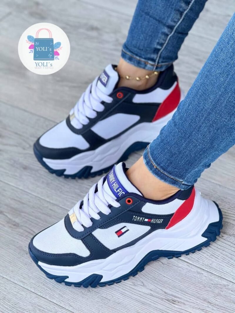 TOMMY - Imagen 3
