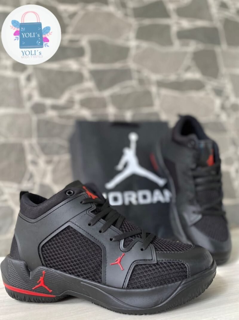 JORDAN 37 LOW - Imagen 4