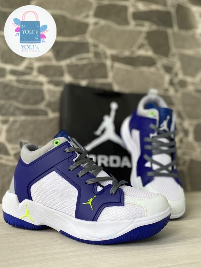 JORDAN 37 LOW